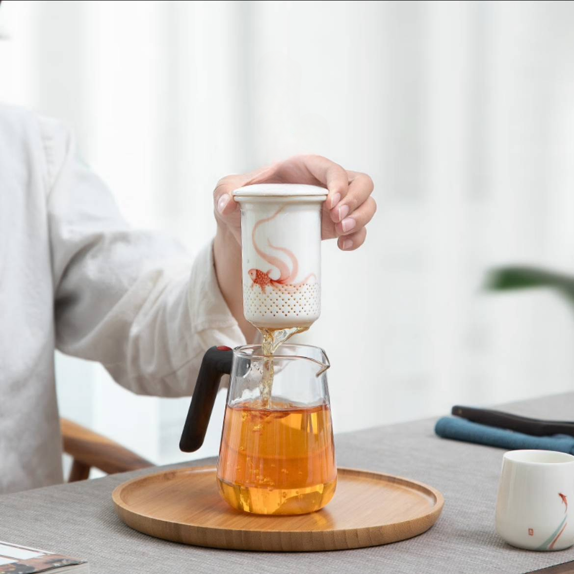 "Lotus" - Glass Teapot